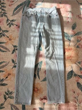 Levi's Light Blue Slim Straight Jeans 27" W 30" L